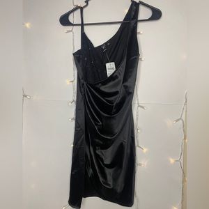 NEW W/ TAGS Black Windsor Dress